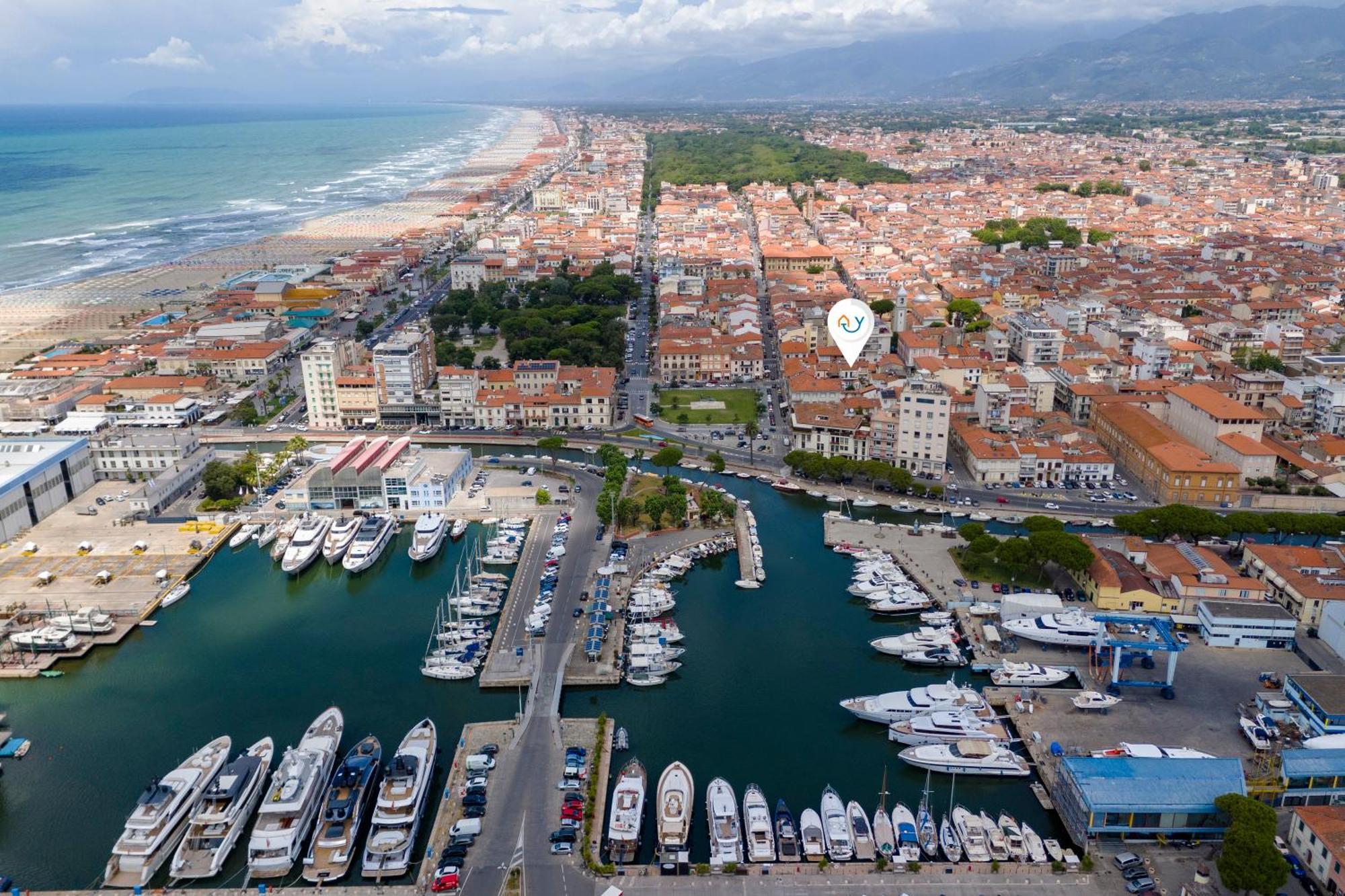 Suite Ondina Viareggio Apartments - Happy Rentals المظهر الخارجي الصورة